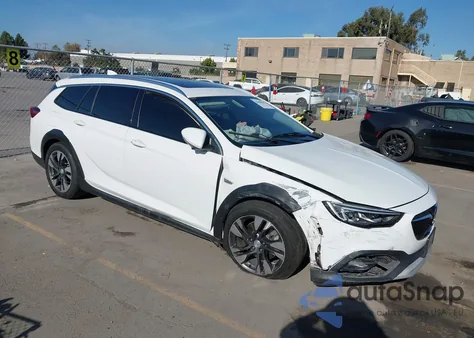 2018 Buick Regal Tourx Preferred из США, поврежденный, VIN W04GU8SX8J1065146
